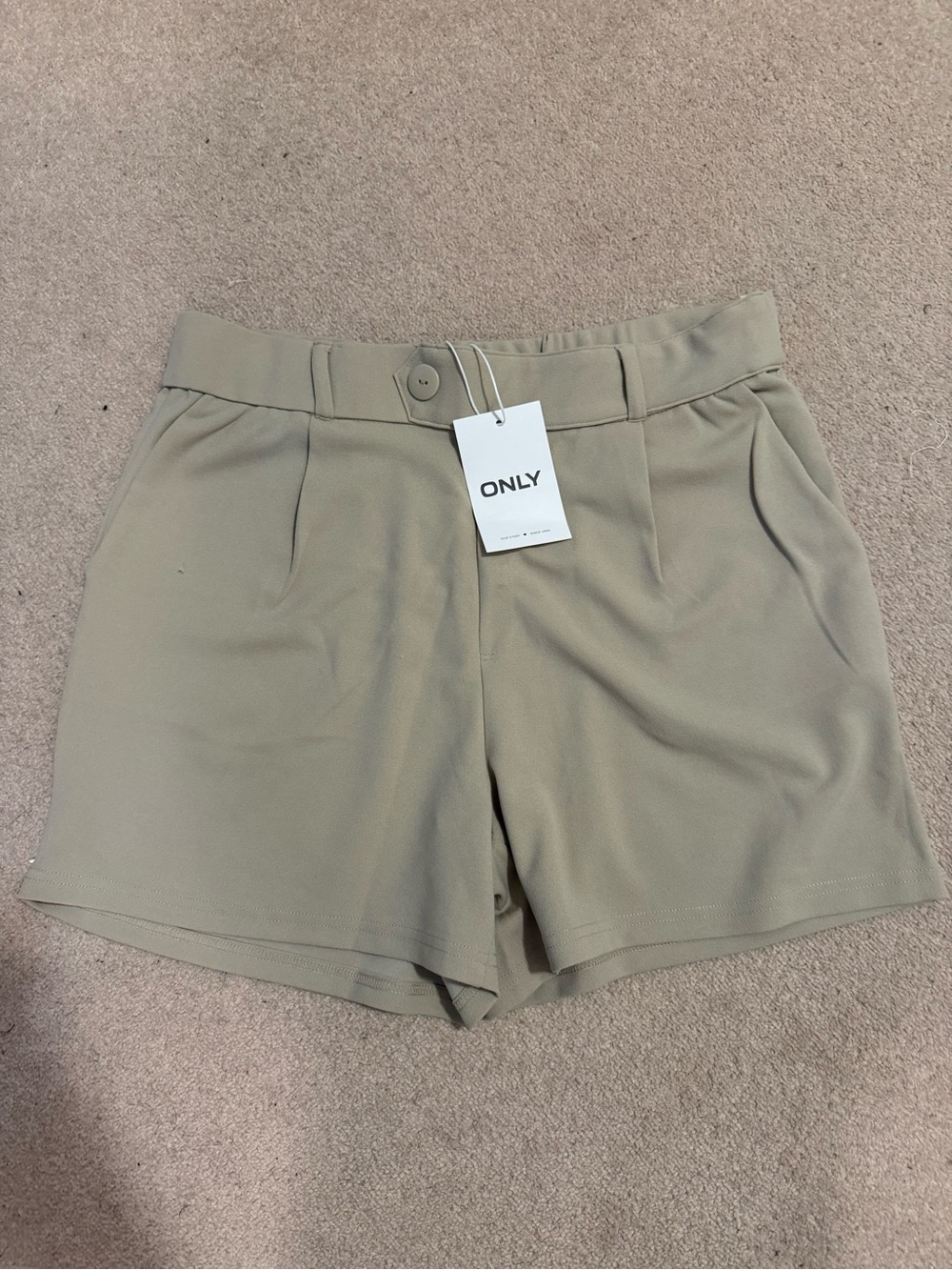 ONLY shorts